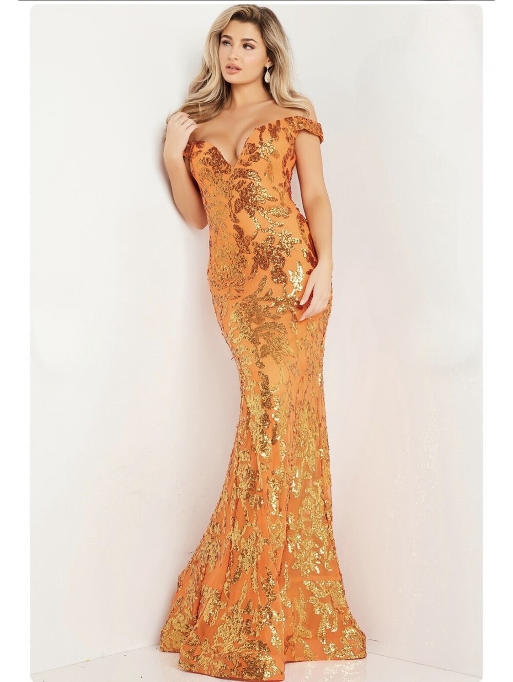Orange Iridescent Sequins Prom Dress Off-Shoulder Size 6 Formal Gown HOCO Gala